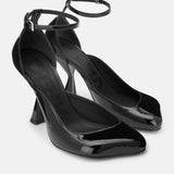 DOLLY BLACK NIGHT