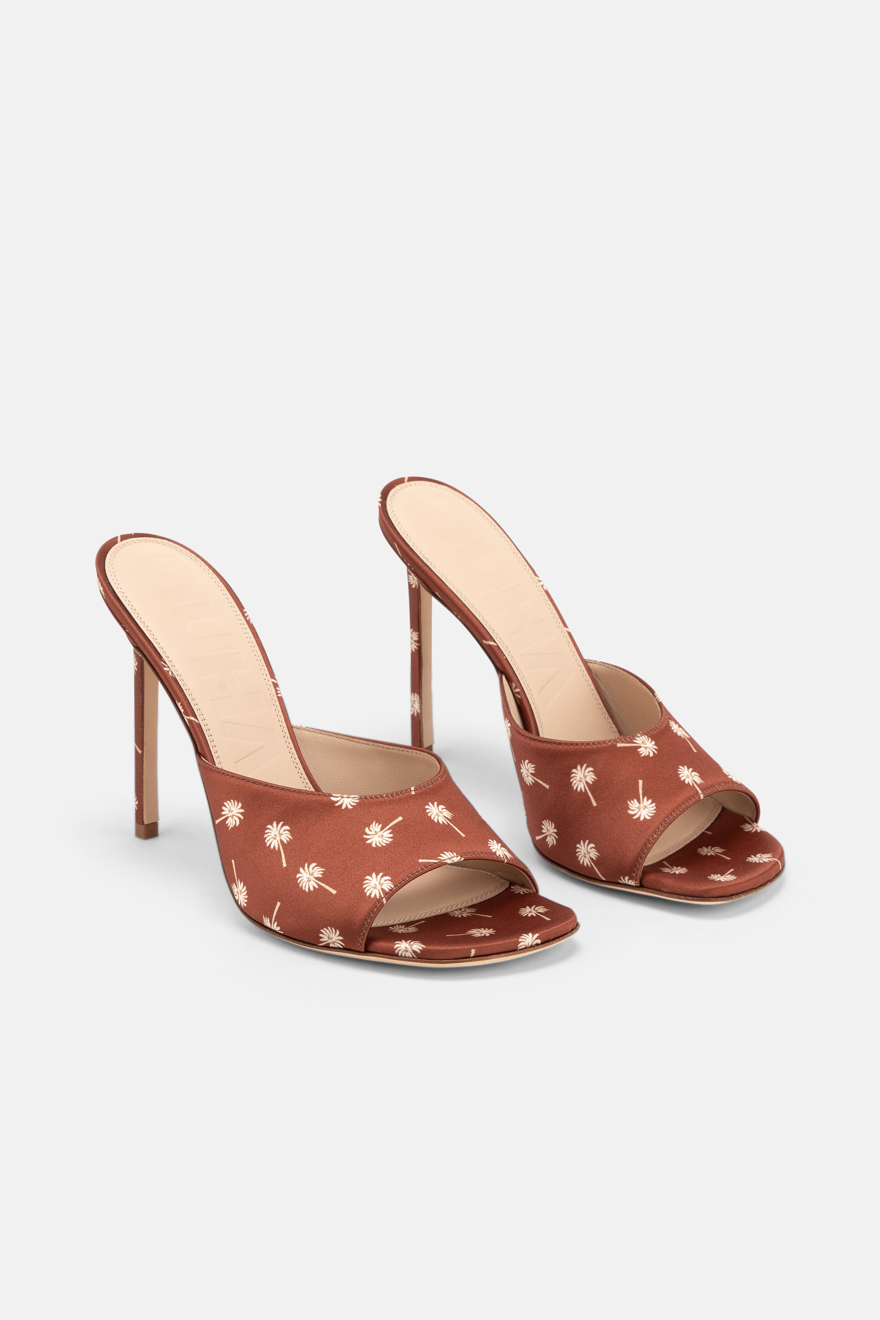 DUHA Waha Mule caramel printed satin pair — SS26 City Oasis collection